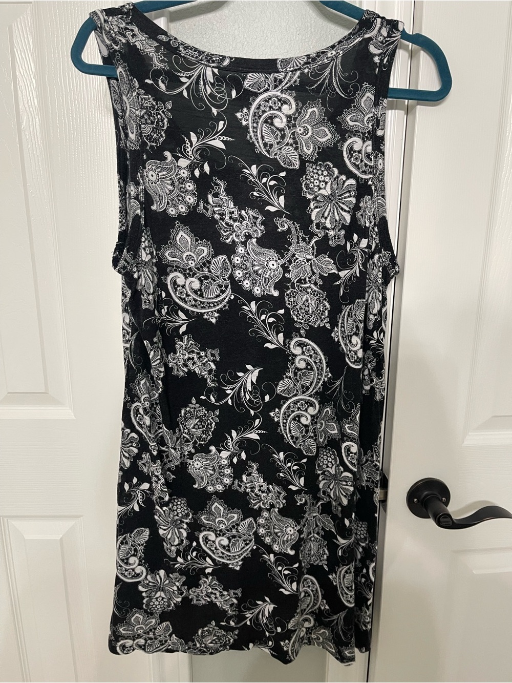 Black & White Paisley Sleeveless Dress
